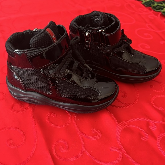Authentic PRADA Kids Sneakers - Picture 4 of 5